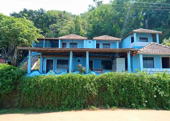 Poornima Beach Stay Gokarna 