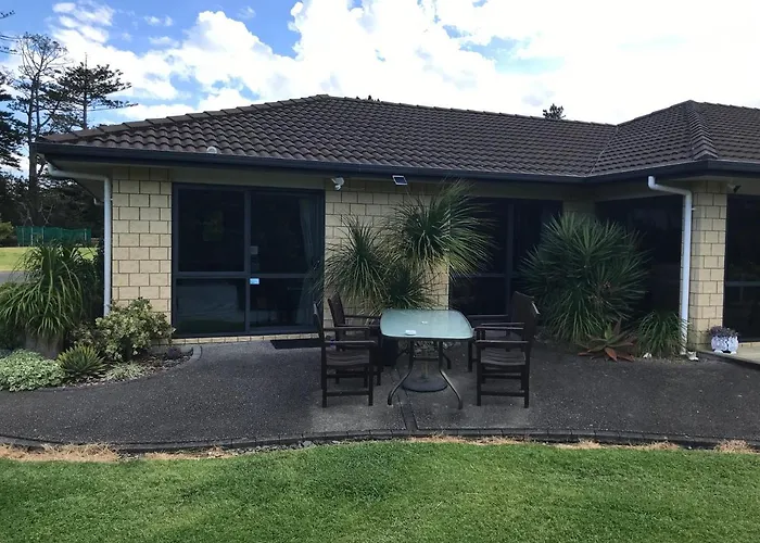 Silverdale Garden Stay Orewa
