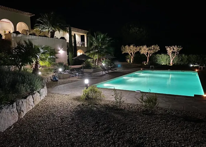 Bed and Breakfast La Mauresque à Grimaud