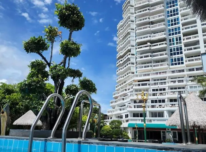 Andaman Sea View Private Bed & Breakfast Patong