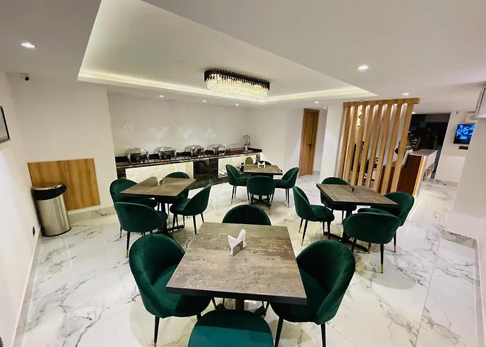 Hotel Malbork Inn @ Janakpuri Delhi 