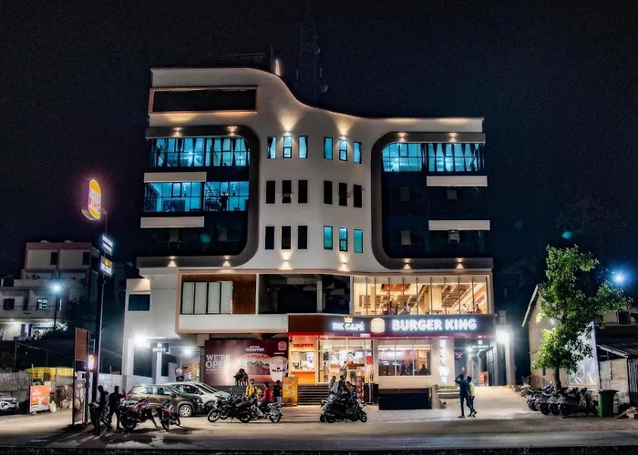 Hotel Jurkis, Kolhapur