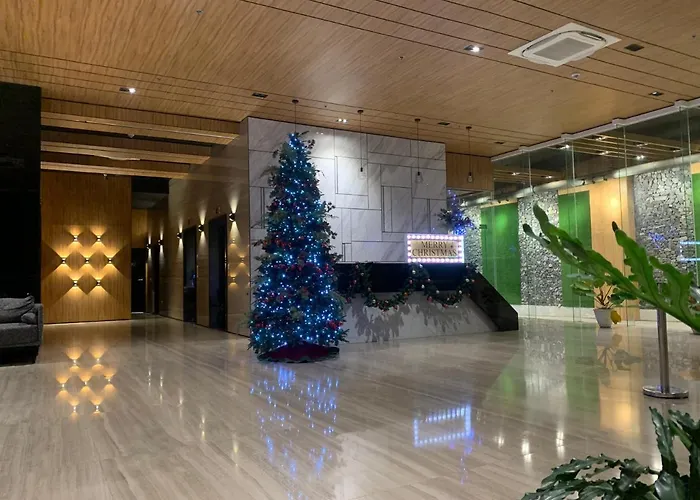 Condo In Cebu City Meridian With Netflix And Wifi, Near Ayala And It Park U03