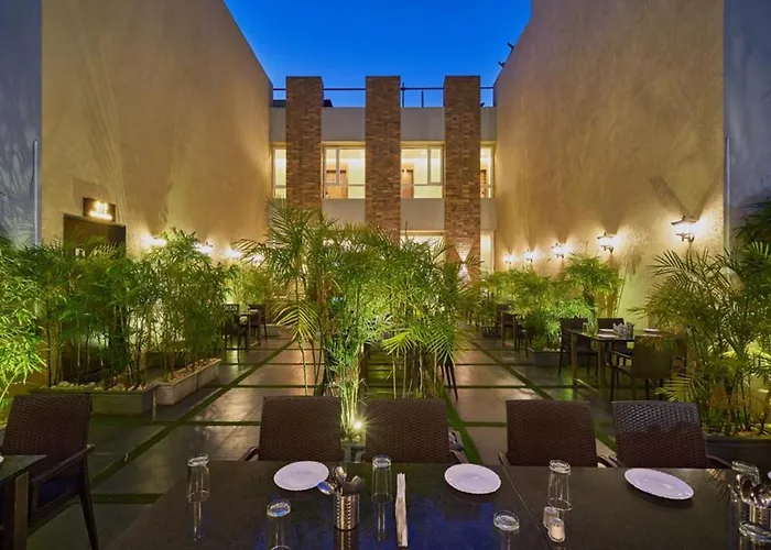 Hotel Shlok- Pure Veg , Kolhapur