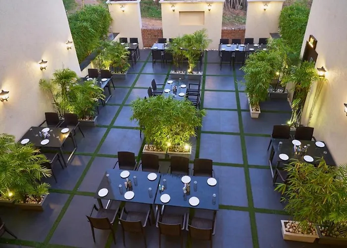 Hotel Shlok- Pure Veg , Kolhapur