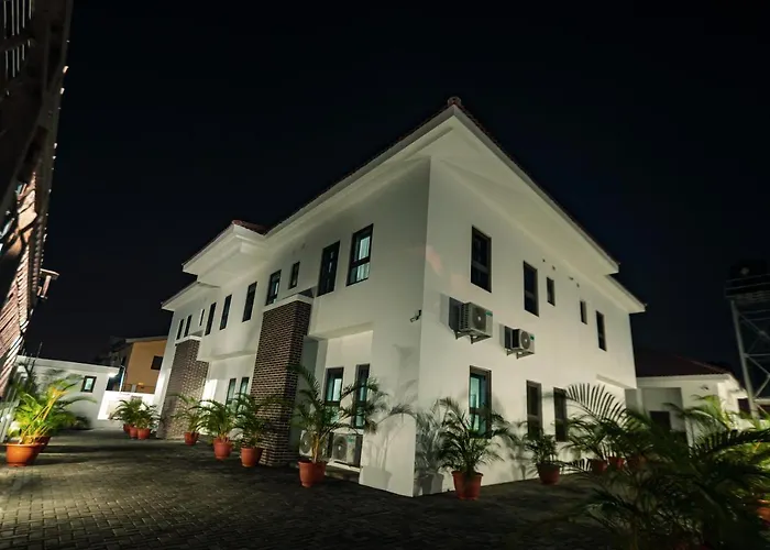 Quest Boutique Hotel Gwarinpa