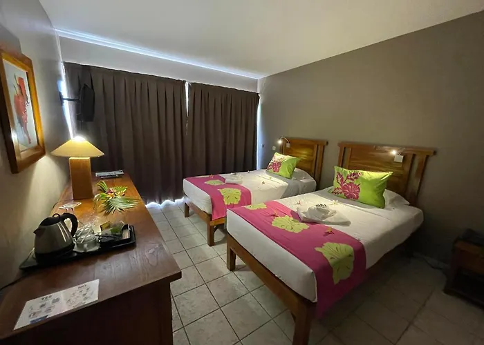 Tiki Hotel - Hotel D'Application Du Lycee De Tahiti Punaauia 