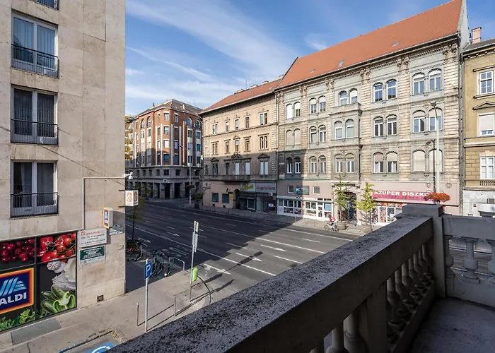 Elit Boutique Rooms- Best Location By Bqa Budapest