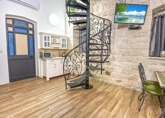 Heart Mansion Rashbi Compound Hotel Safed
