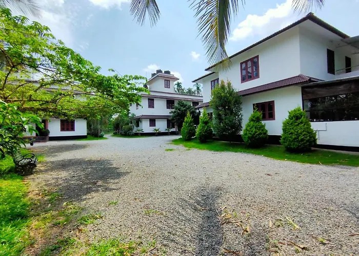 Wayanad Three Roots Holiday Home Resort Sultan Bathery