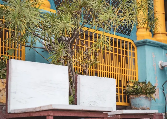 Vishnu Rest House Varanasi