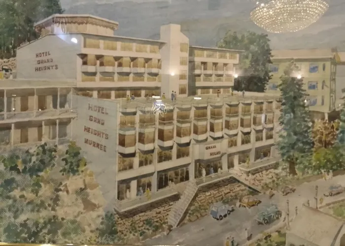Grand Heights Hotel Murree