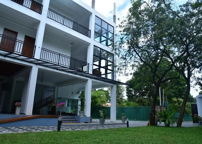 Eden Grand Hotel Dambulla
