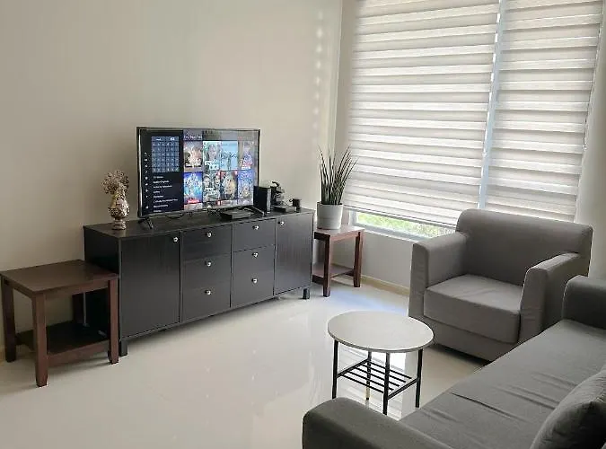 Citispace 1Br Condotel Suite At Sunshine100 City Plaza #Ss01A Mandaluyong