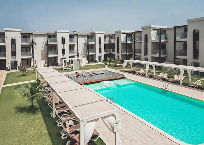 Halos Casa Resort Santa Maria