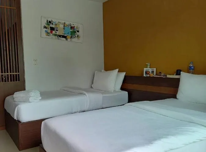 Benjamas Place Hotel Rawai