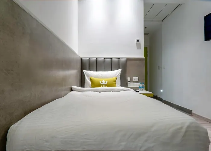 Hotel Le Roi Express Paharganj Nueva Delhi