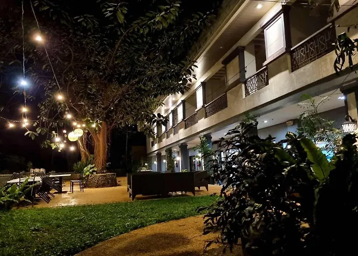 Momarco Forest Cove Tanay