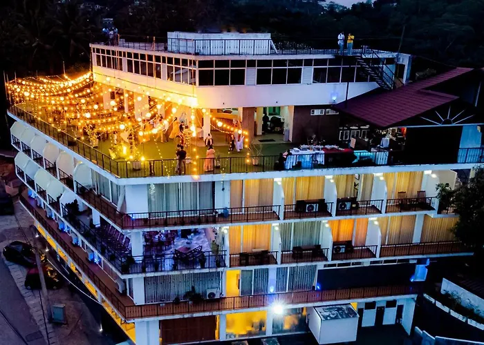 Sky View Grand Hotel Kandy