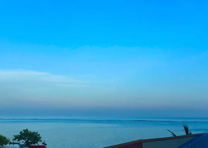 Island Ambience Hotel Maafushi