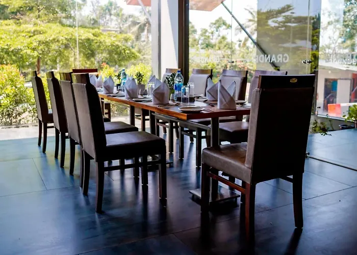 Grande Iris Hotel Sultan Bathery