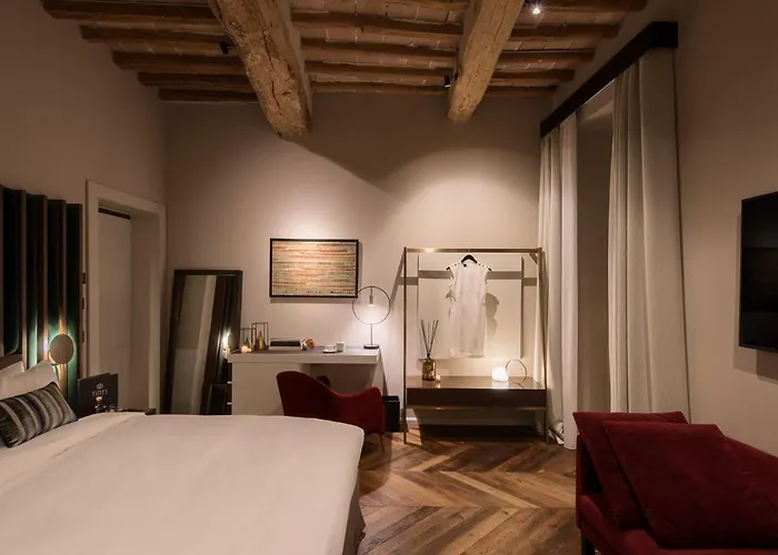 Times Suites - Guesthouse - Etruria Collection Perugia
