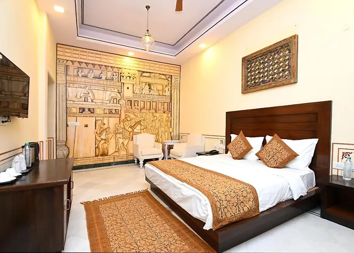 Aaram Baagh Maheshwar Hotel