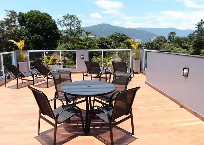 Pousada Solarium Flats Itagua Próximo ao Aquário e a Praça da Baleia Ubatuba