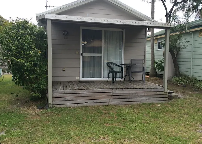 Smugglers Cove Holiday Village Forster