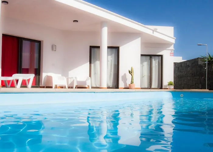 El jardín de Juanita - ROOMS Playa Blanca 