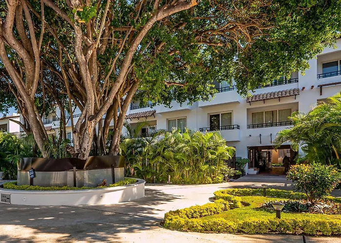 Hotel Taheima 2110A Nuevo Vallarta