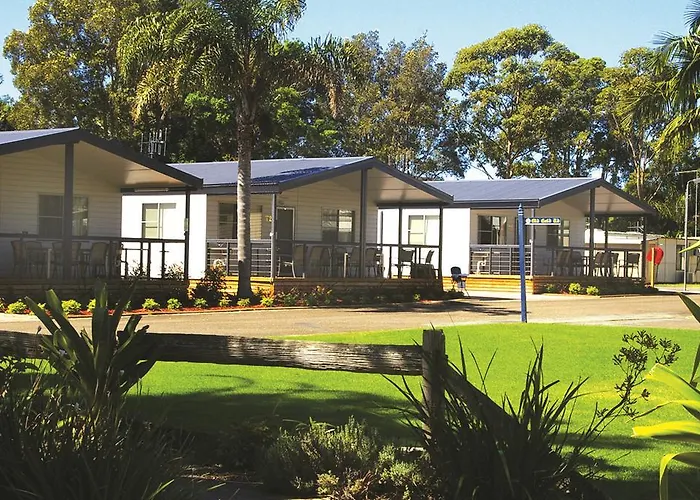 Smugglers Cove Holiday Village Forster