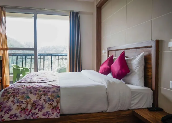De Exotica Crest Hotel Shimla