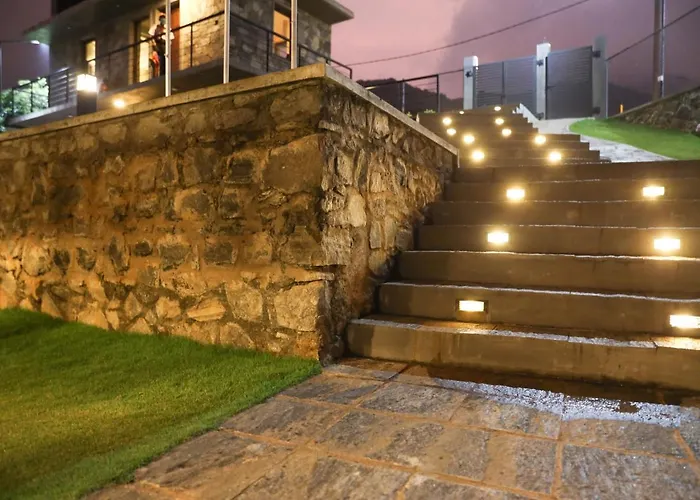 Shady Hills -Hunnasgiriya Hotel Kandy