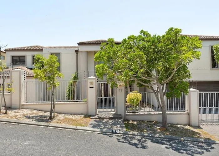 Harbour Close Boutique Villa Cape Town