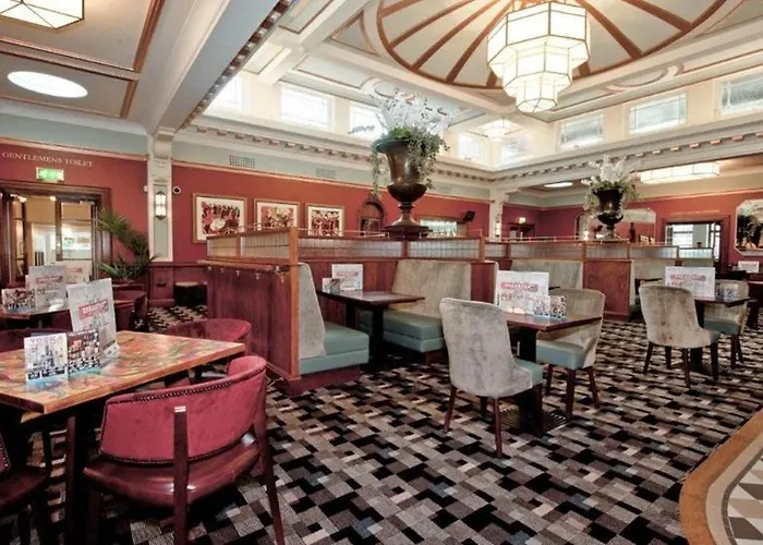 The Greenwood Hotel - Wetherspoon Northolt 