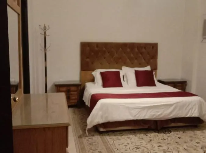 دار الرياض للشقق المخدومة الرياض