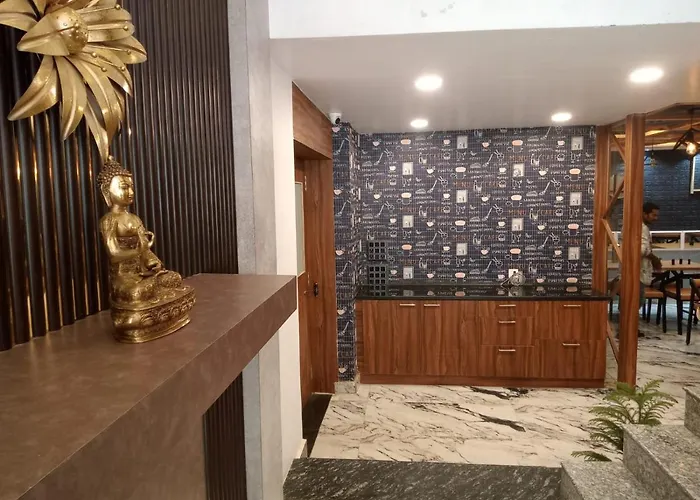The Seven'S Hotel Varanasi