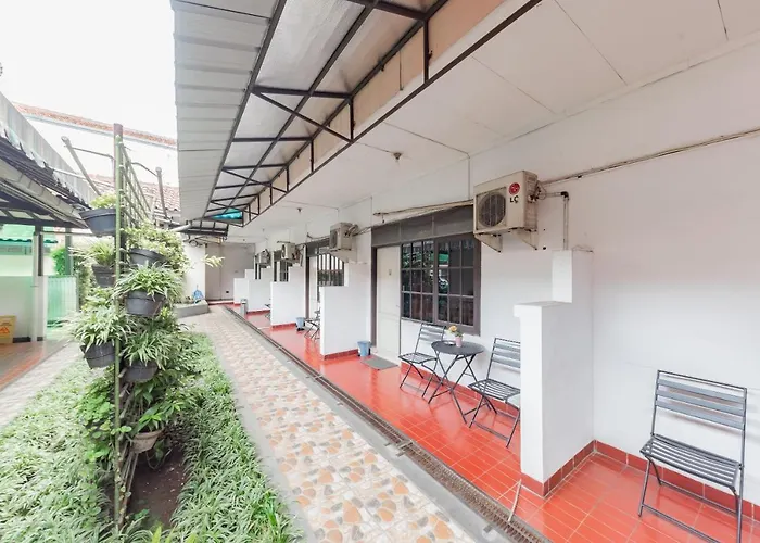 Reddoorz At Hotel Pondok Kurnia Near Buah Batu Bandung