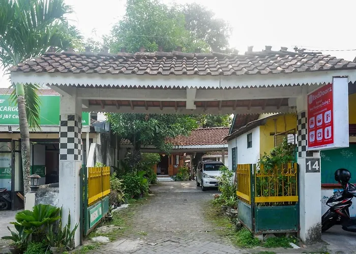 RedDoorz near Plengkung Gading 2 Hotel Yogyakarta