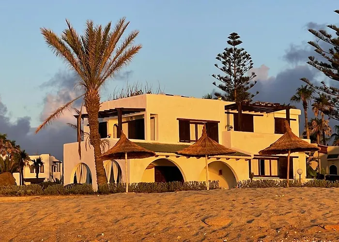 Villa Eden Park Sur La Plage Fnideq