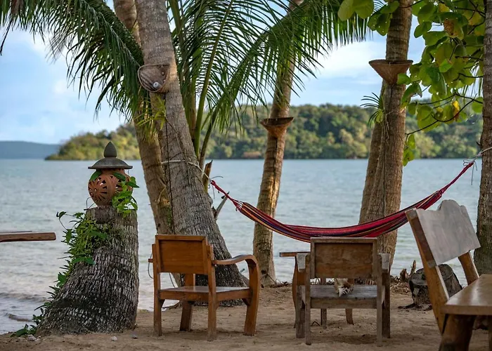 Hidden Beach Resort เกาะหมาก