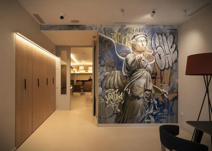 Mythic Valencia Hotel
