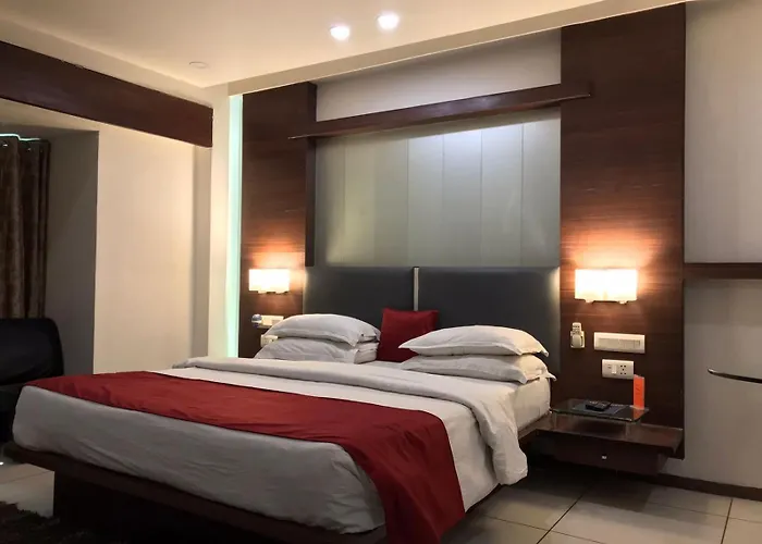 Pearl Hotel & Banquets Ahmedabad