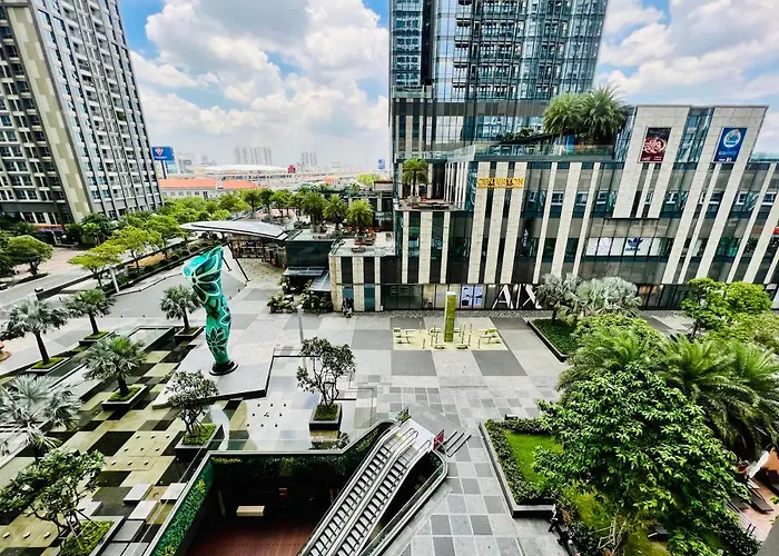 Vinhomes Landmark 81 - Luxstay Condotel TP. Hồ Chí Minh