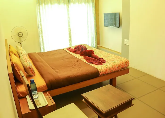 Surya Kiran Miramar Bed & Breakfast Panaji