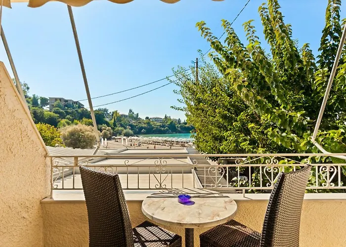 Aparthotel Kalogria Stoúpa