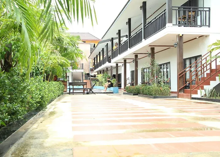 Confetti Garden Resort Vang Vieng