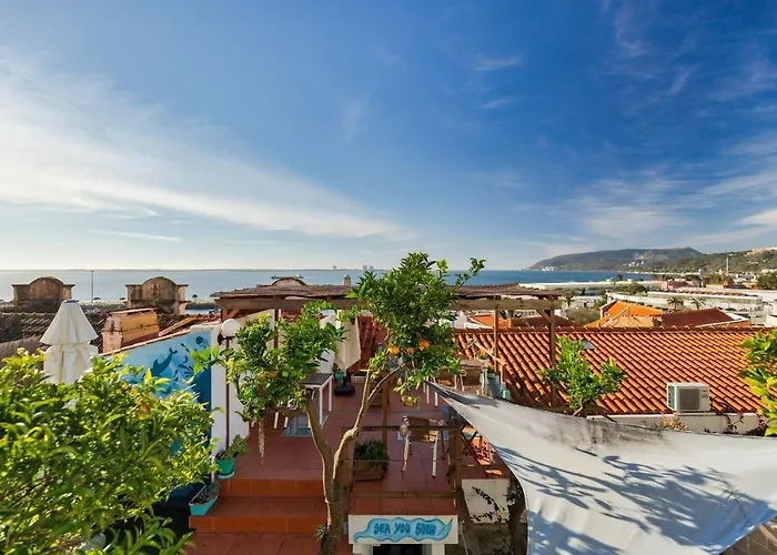 Marina Blue - Apartments & Suites Setubal
