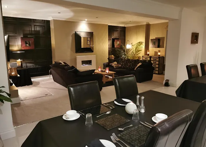 Glangwili Mansion - Luxury 5 Star Bed & Breakfast Carmarthen